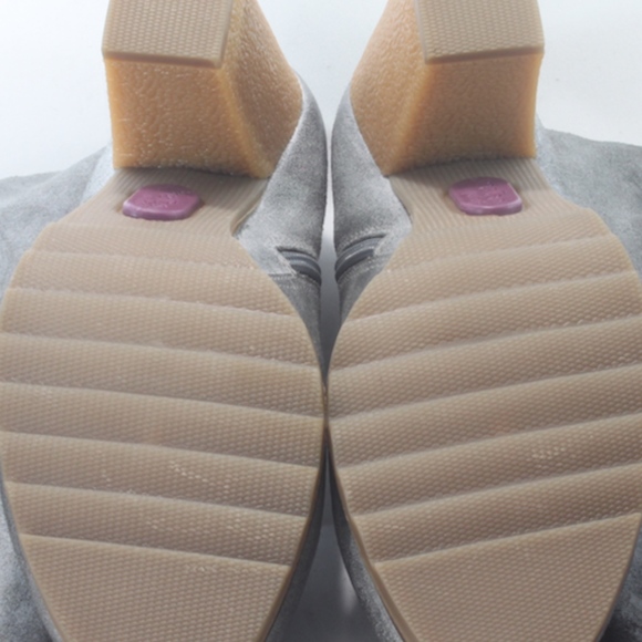 Me Too SoHo Maxine Distressed Tall Boot Gray - Picture 7 of 8